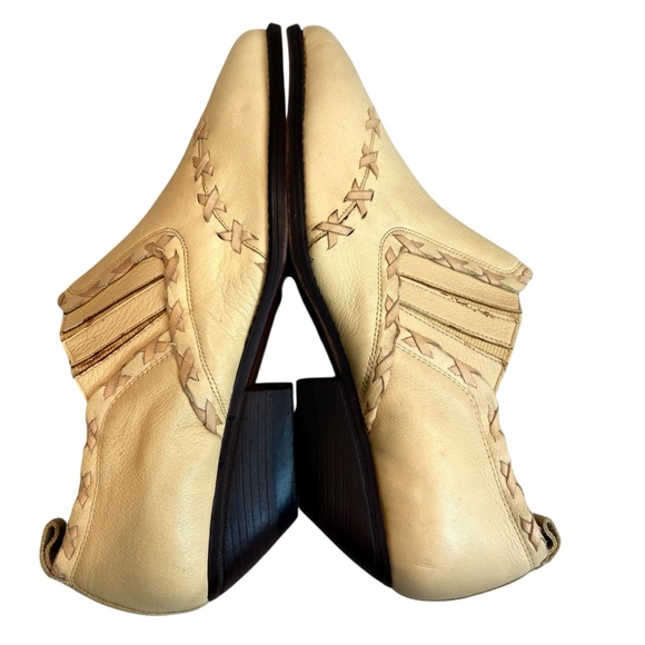 Vintage Sabree “Joan” Leather Western Bootie, Sz 10 - Picture 6 of 14